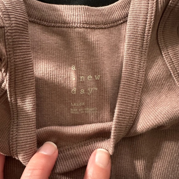 Tank Top - Picture 2 of 2